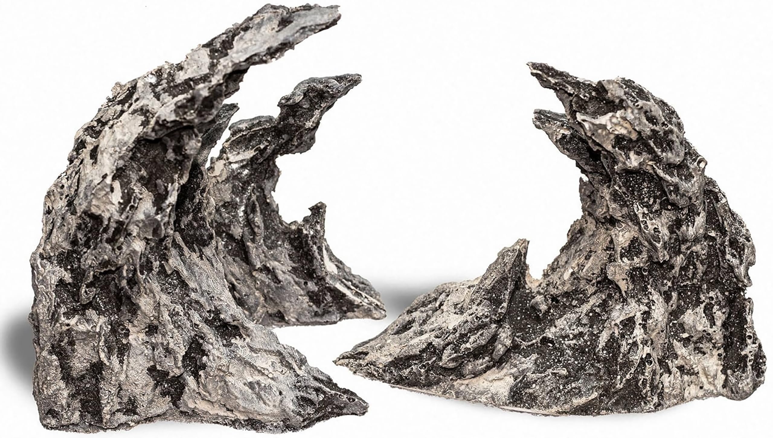 Novelsite Jagged Canyon Rock Formation front view adds dramatic focal point for aquascapes