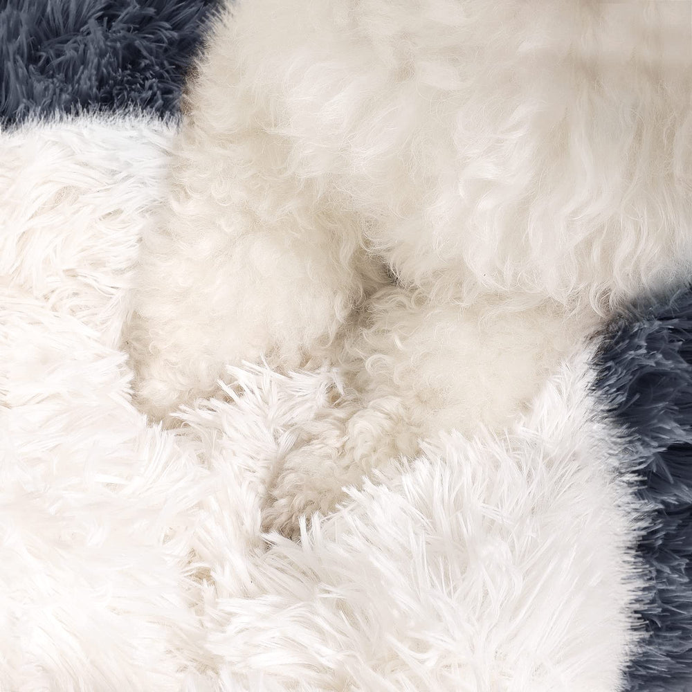 NOYAL Round Hooded Donut Dog Bed top-view highlights plush wrap for nesting