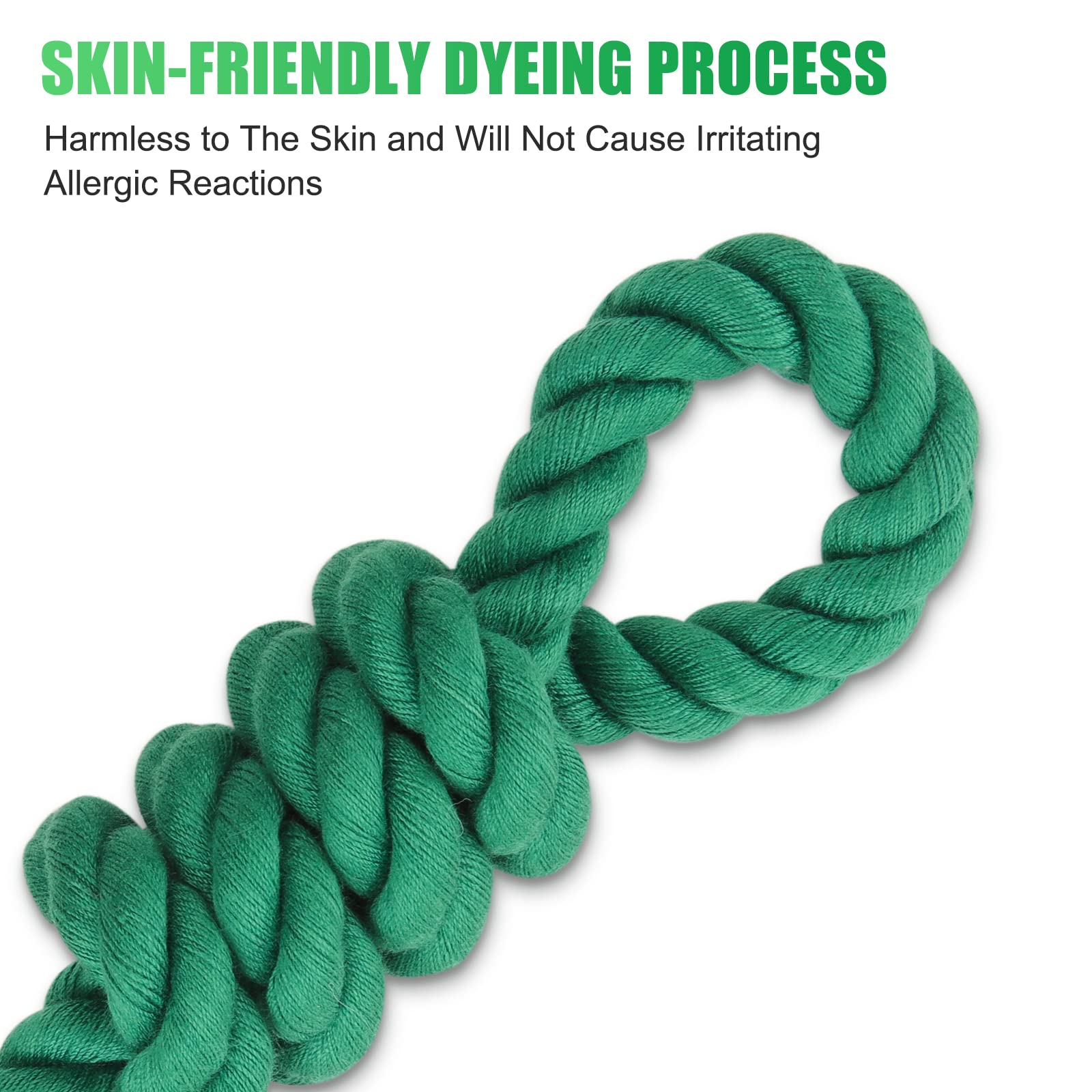 NUGUTIC dark-green leash paired with a harness for everyday activities