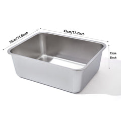 Nyutu stainless steel litter box high-sides are designed to minimize mess.