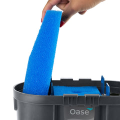 OASE Filtosmart 100 diffuser and spray bar improve surface movement for oxygenation.