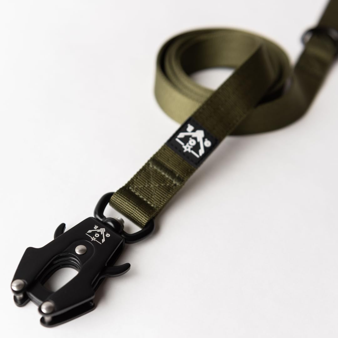 O.G.B. Tactical leash with quick-release clip for secure control during outdoor walks.