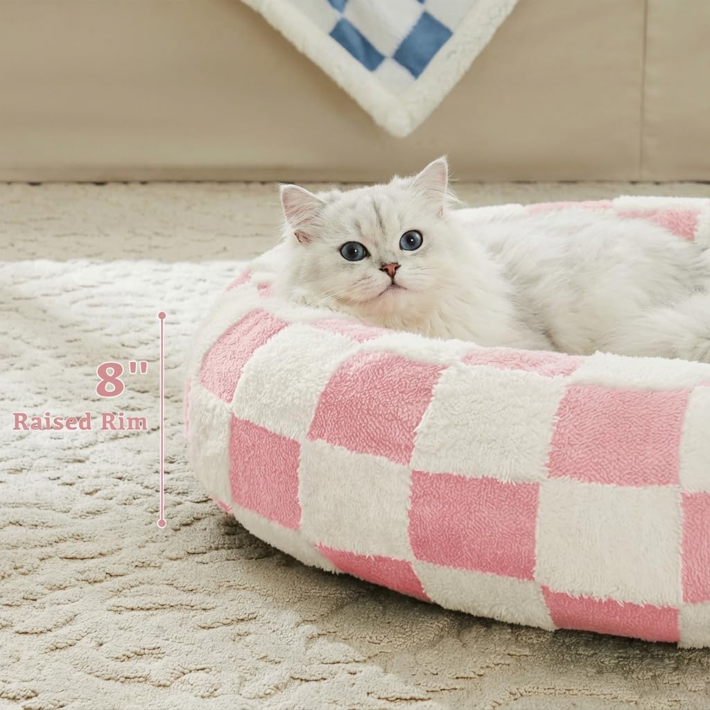 Ohocut pet bed plush outer pink offers luxurious softness for lounging.