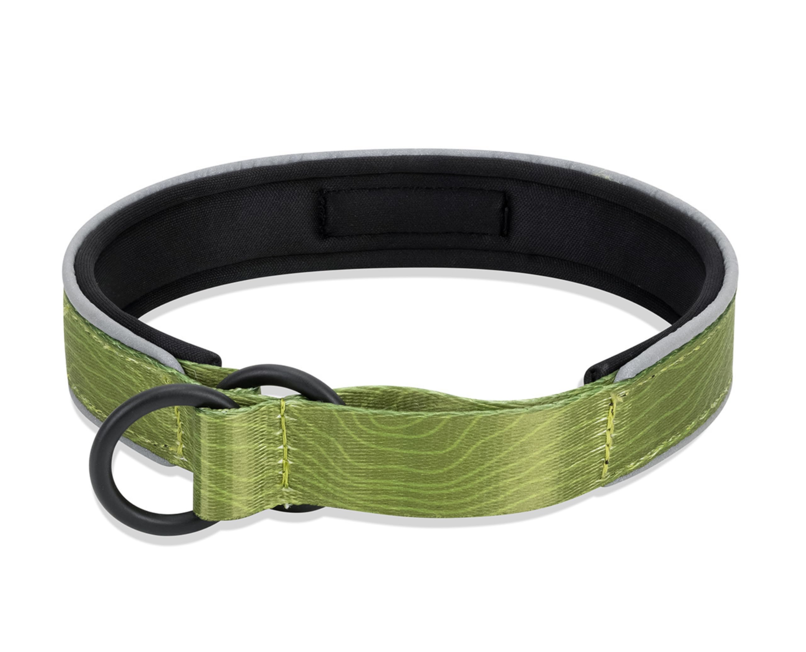 Closeup of OllyDog collar showing neoprene padding for soft comfort.