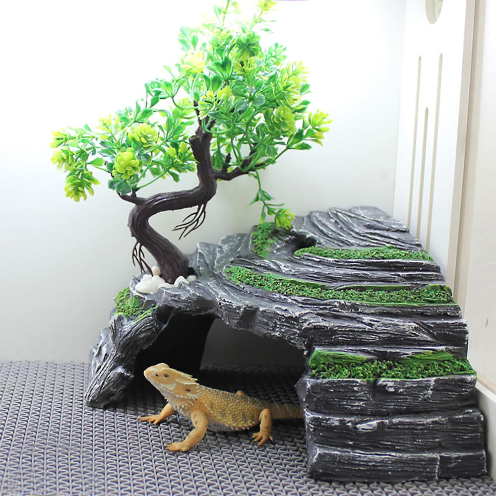 OMEM Reptile Box Shelter detailed finish mimics rock and wood textures.