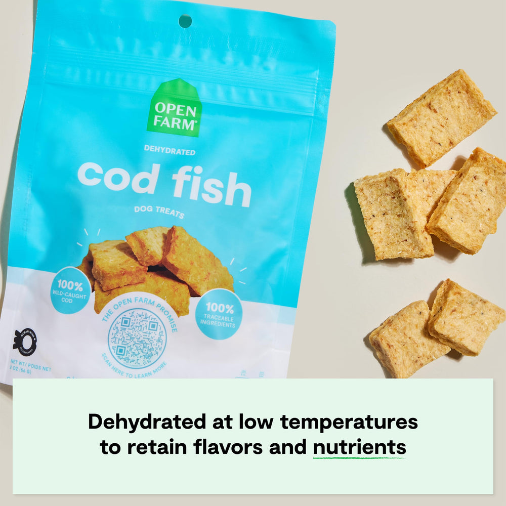 Open Farm dehydrated cod treats 2oz pouch highlights a protein-rich single-ingredient snack.