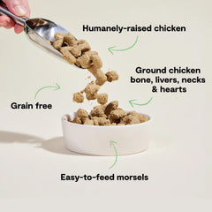 Open Farm morsels close-up highlighting 95% meat for protein.