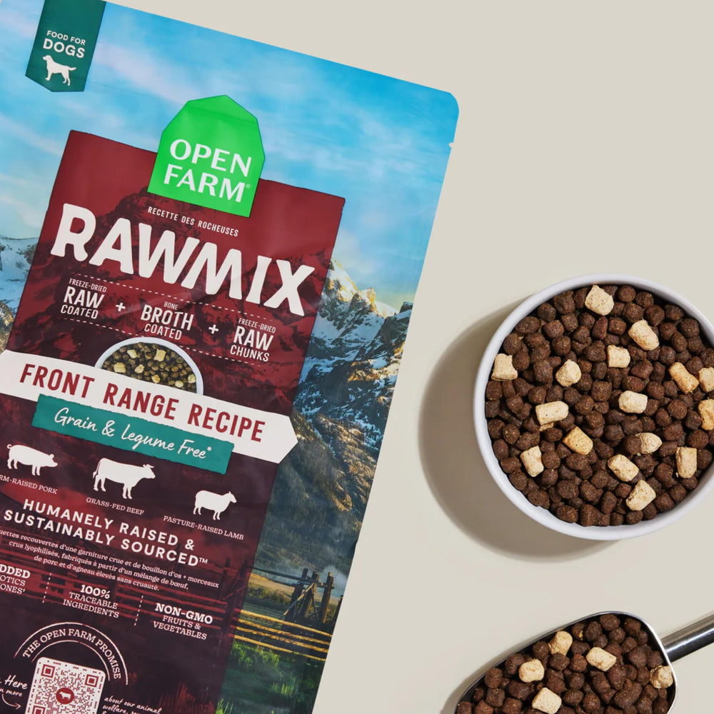 Open Farm RawMix Front Range kibble closeup reveals protein-rich bites.