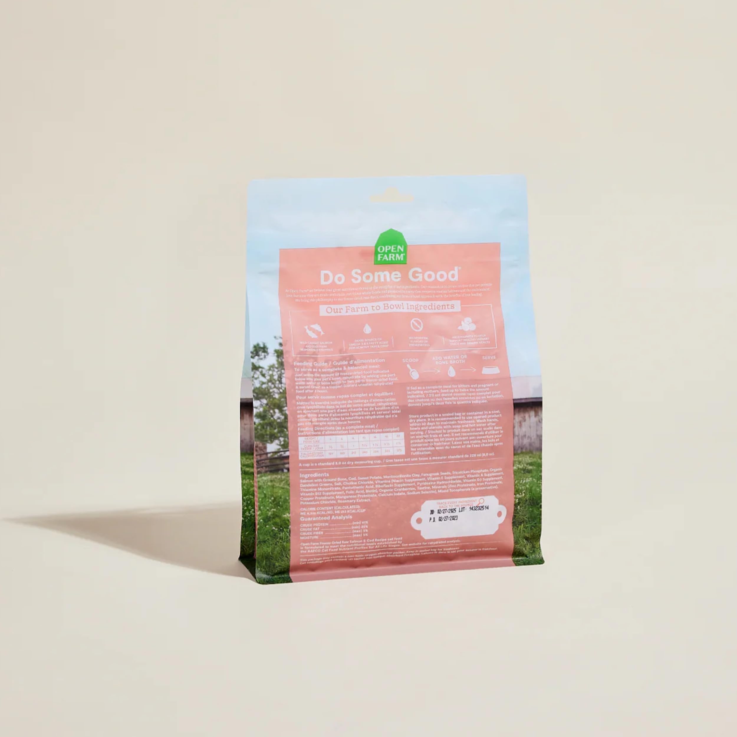 Open Farm ingredients like cranberries and dandelion greens for natural wellness notes