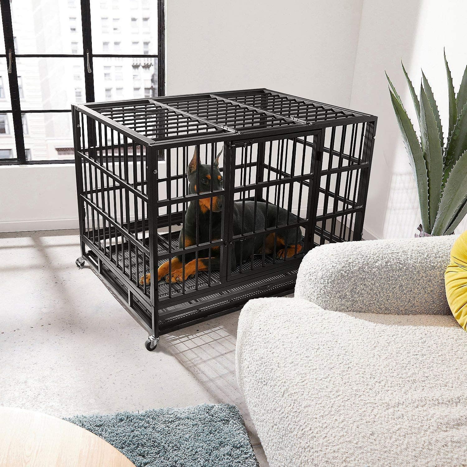 Oranland 20-gauge steel construction ensures a sturdy, long lasting crate.