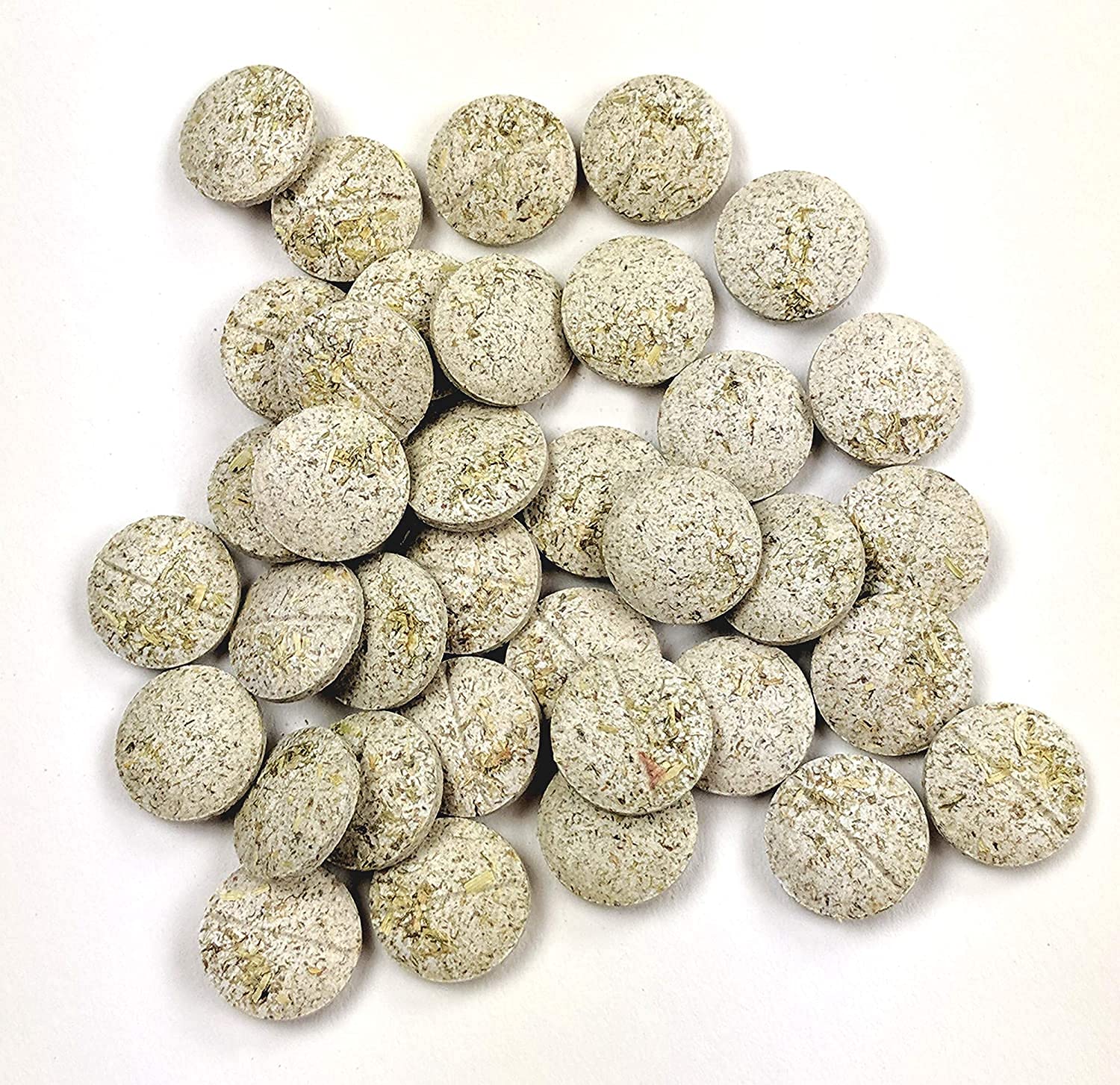 Oxbow papaya wafers hay-based formula, fiber-rich and pet-friendly