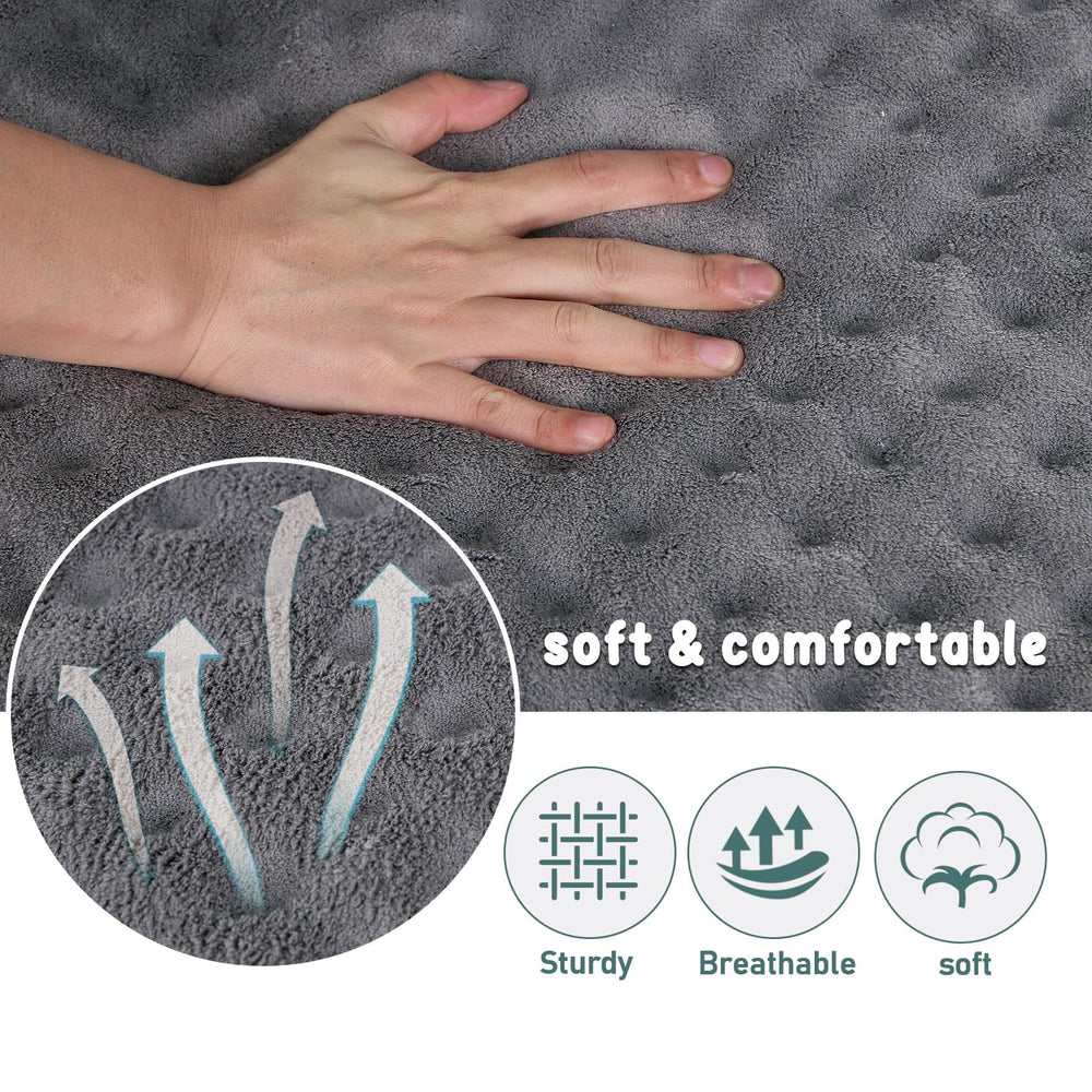PAGGED memory foam pad dries quickly after muddy paw moments