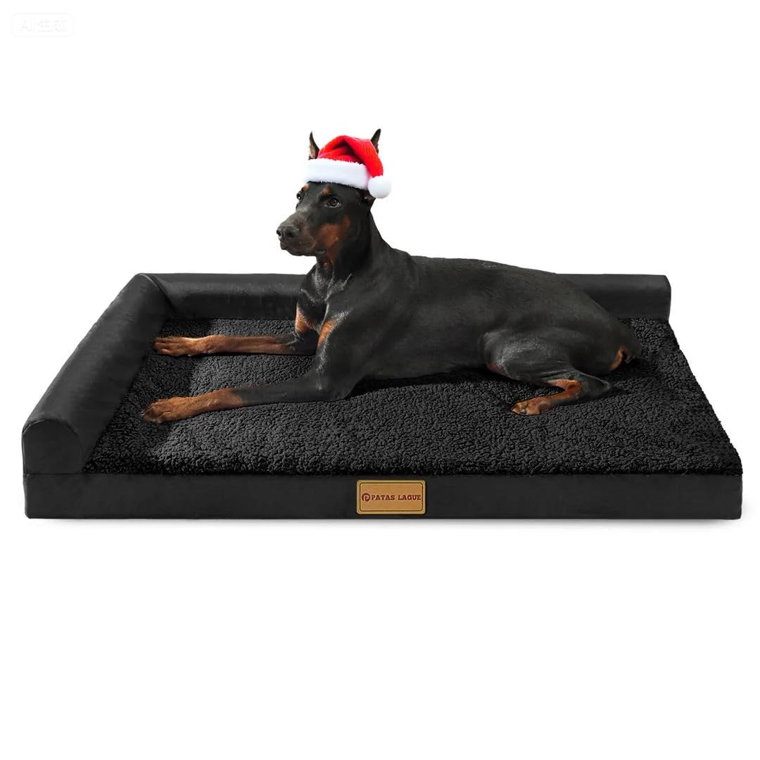 Patas Lague orthopedic dog bed front view with non-slip bottom for stable placement