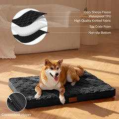 Patas Lague removable washable cover open showcasing easy cleaning