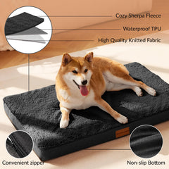 Patas Lague bed waterproof bottom image emphasizes stability and mess protection