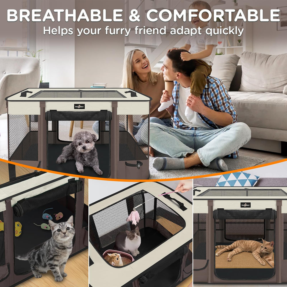 PAW BALLET Interior Pocket Storage keeps toys within easy reach.