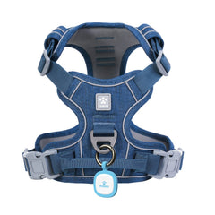 Pawaii no-pull harness front-strap close-up for secure daily walks.