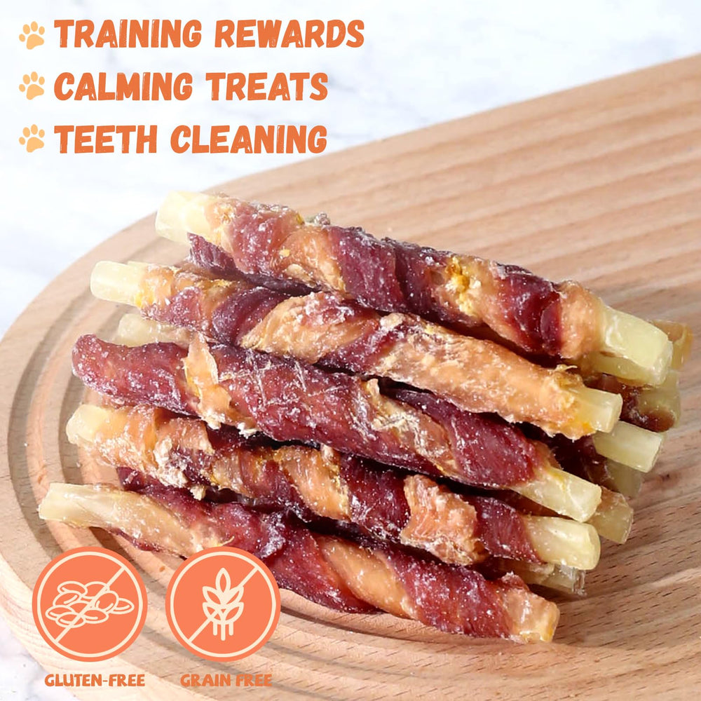 Pawmate training reward bite ideal for small to large dogs during practice.
