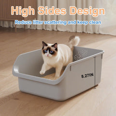 Pawsayes durable plastic construction withstands daily use without cracking.