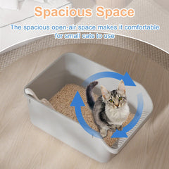 Pawsayes litter box offers generous interior space for comfortable turns and lounging.