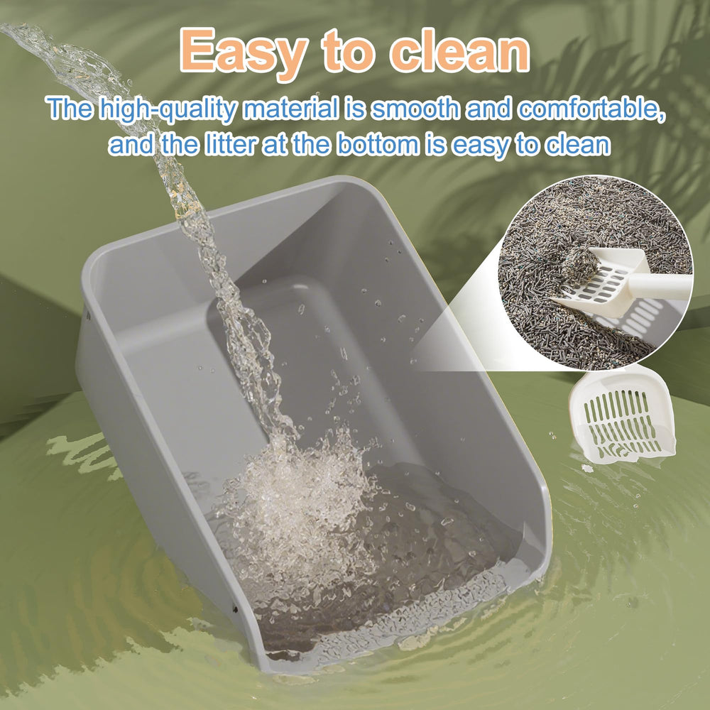 Pawsayes low-entry feature makes it suitable for kittens and senior cats.