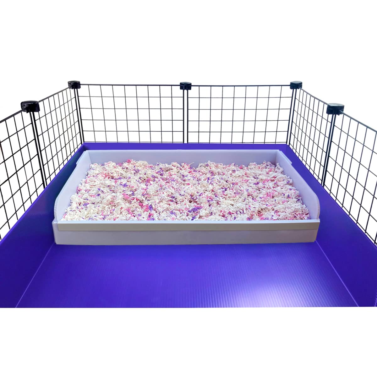 pcprbfk Andescobo litter box close-up demonstrates easy cleaning and quick drying.