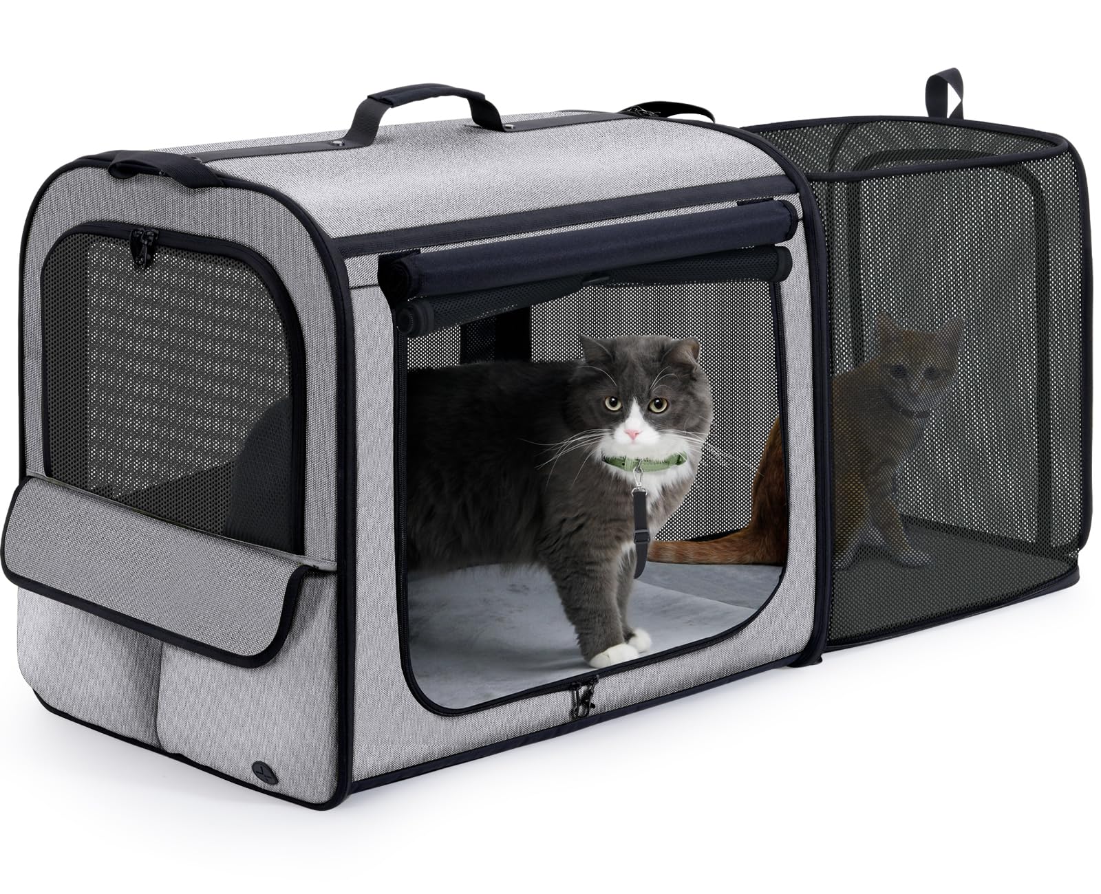 Pecute dog car carrier lightweight design enables effortless travel.