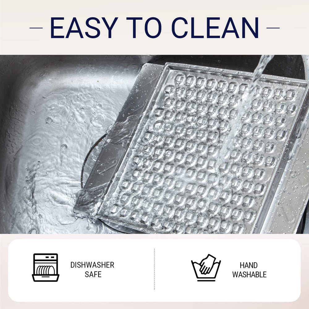 PEGGY11 enrichment pad reduces boredom with calm, extended feeding sessions