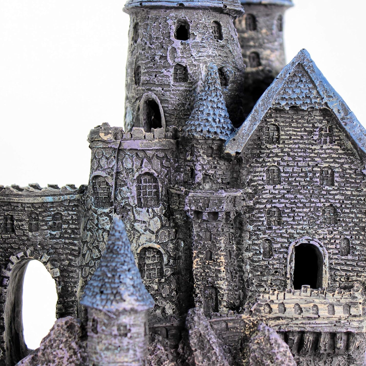 Penn-Plax Wizard’s Castle Part B in tank shows scale and presence.