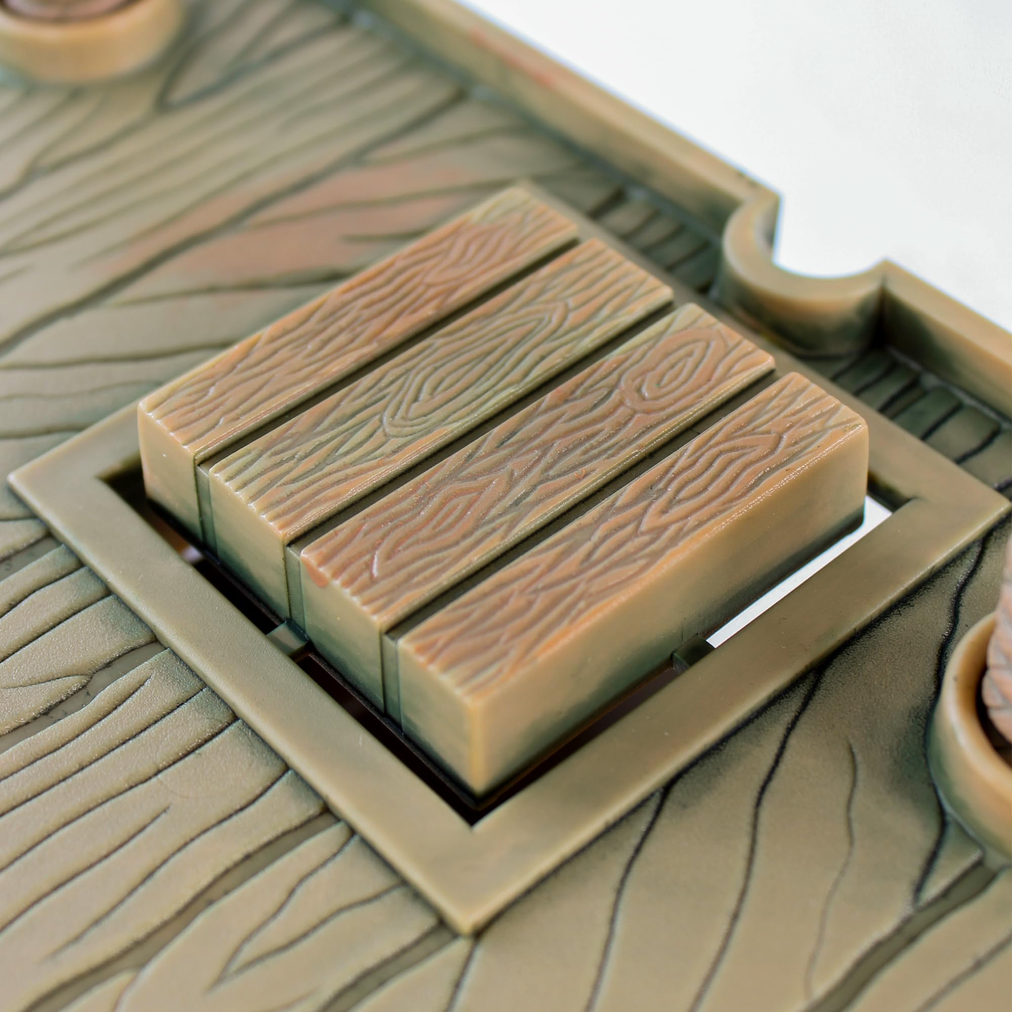 Penn-Plax Reptology Floating Turtle Pier 11.5x9in footprint fits mid-sized habitats