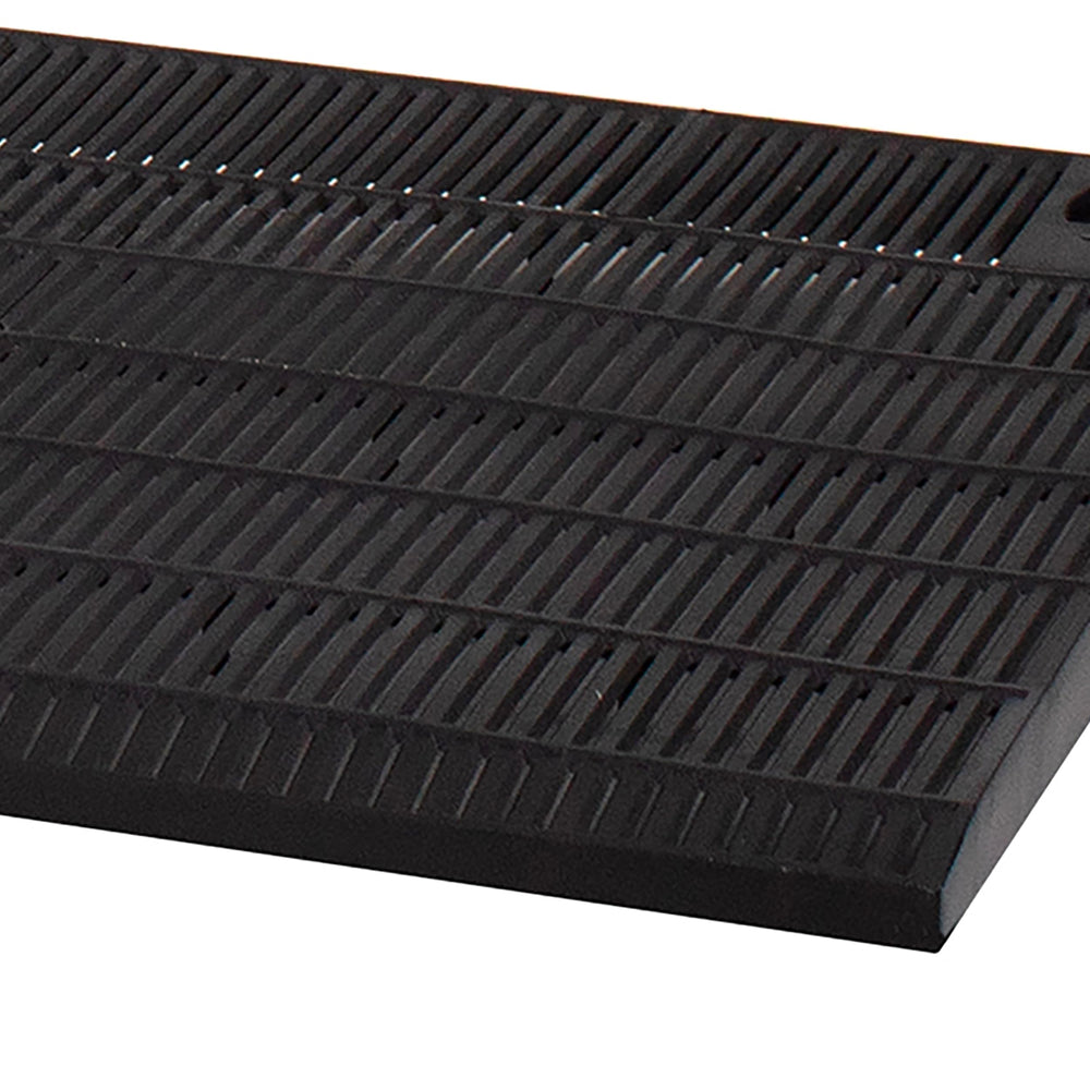 Penn-Plax filt-a-carb cartridges help maintain clear water and odor control.