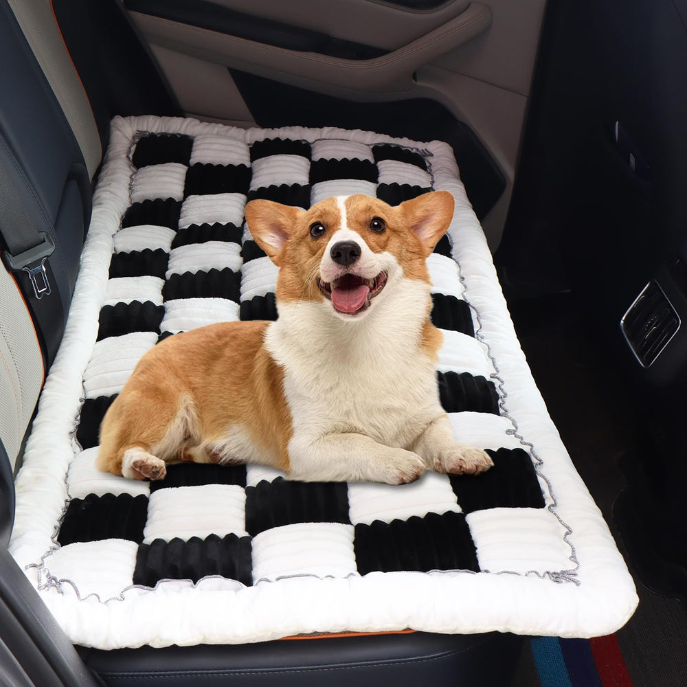 Pessbulmm backseat pet bed mat with nonslip bottom keeps dogs secure during rides