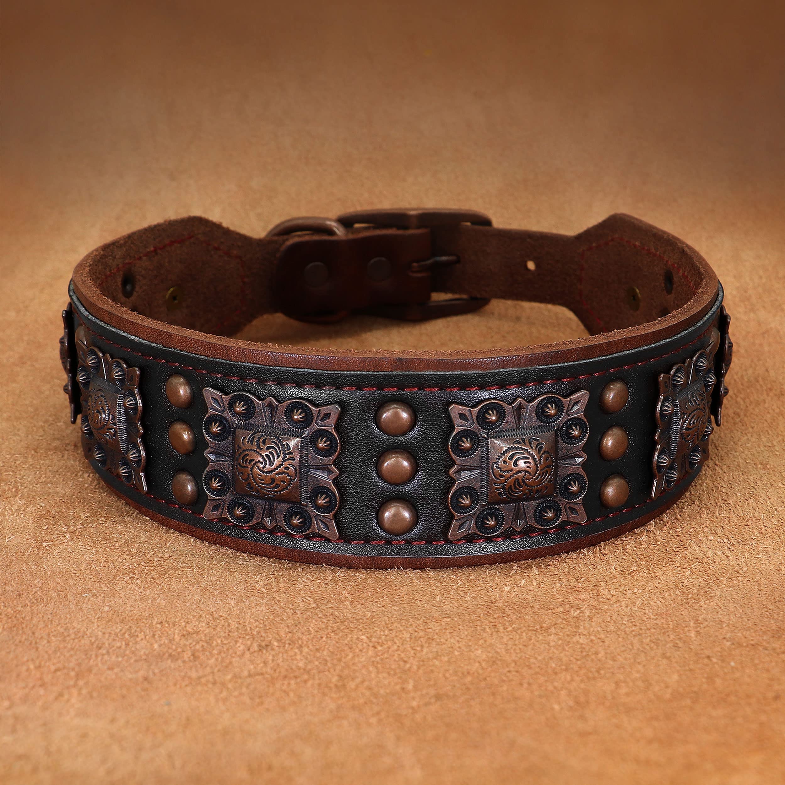 PET ARTIST two-inch wide dog collar open buckle view for bold support during play