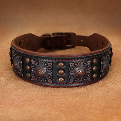 PET ARTIST two-inch wide dog collar open buckle view for bold support during play