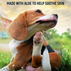 Cuidado de la piel con aloe, útil para perros y gatos.