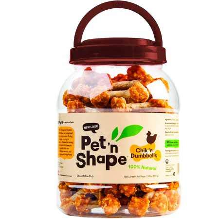 Pet 'n Shape Chik 'N Rice Dumbbells ingredient-closeup showcases chicken breast and brown rice.