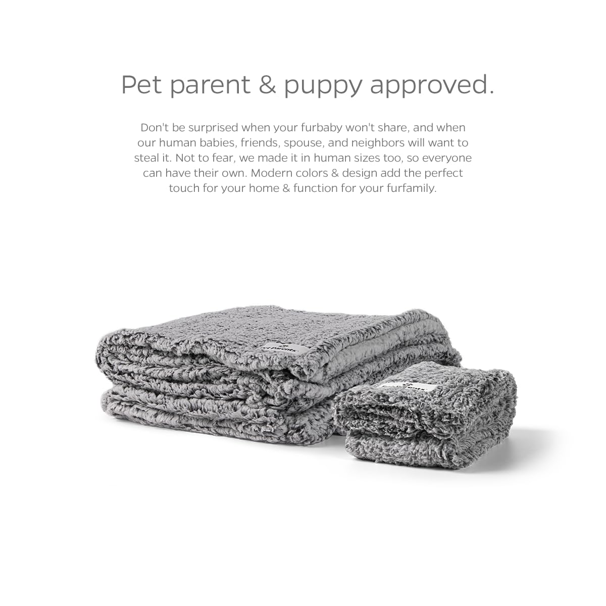 Pet Parents manta disponible en tamaños para perros grandes, medianos y pequeños.