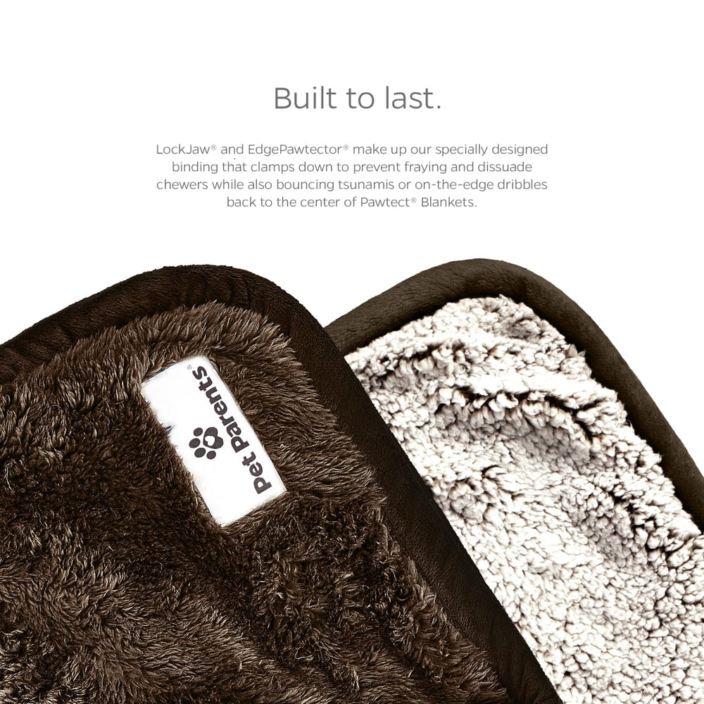 Pet Parents Pawtect sherpup fabric delivers soft, cozy comfort during cuddles.