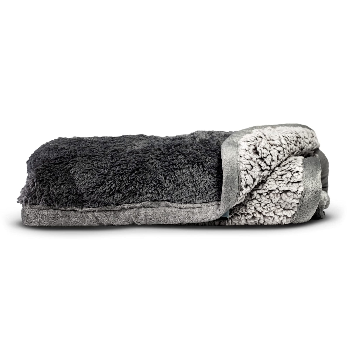 Pet Parents Pawtect blanket close-up shows waterproof barrier for protection.