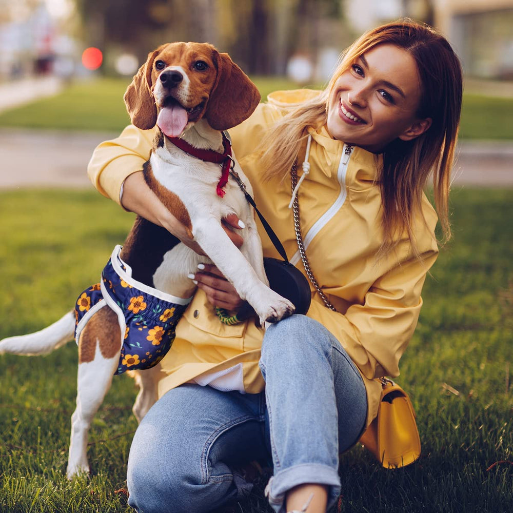 Pet Soft wider magic tape ensures secure fit during activity.
