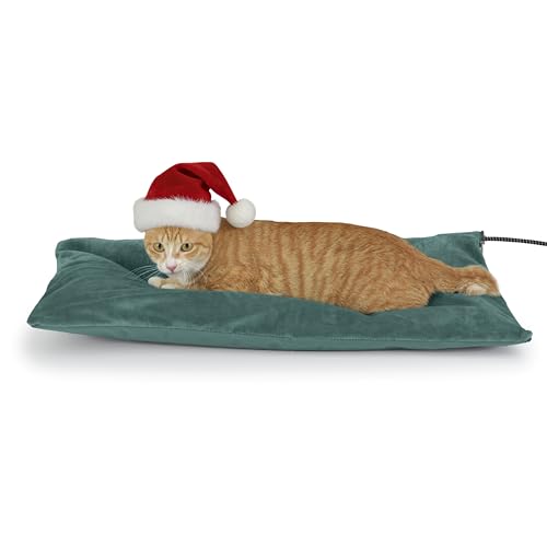 Petace Outdoor Heated Cat Bed front view shows warm shelter for indoor and outdoor use.