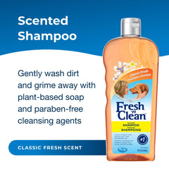 PetAg Fresh ’n Clean lather during application demonstrates gentle cleansing.