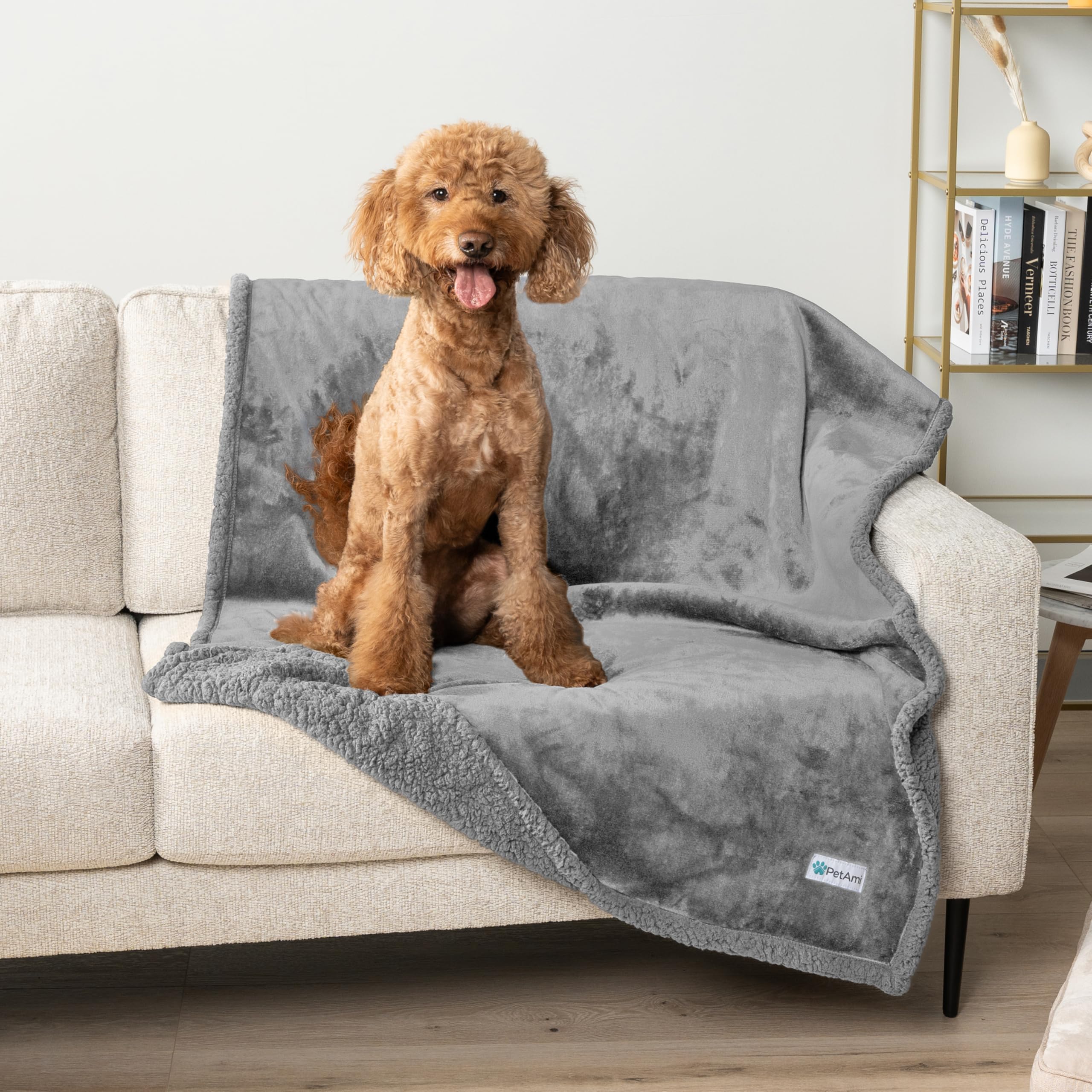 PetAmi couch-protection blanket guards furniture from fur and scratches.