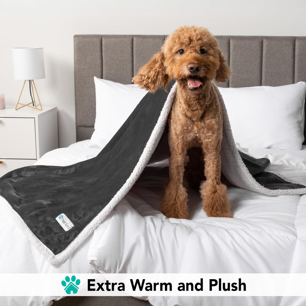 PetAmi dog blanket car travel use keeps pets comfy on rides