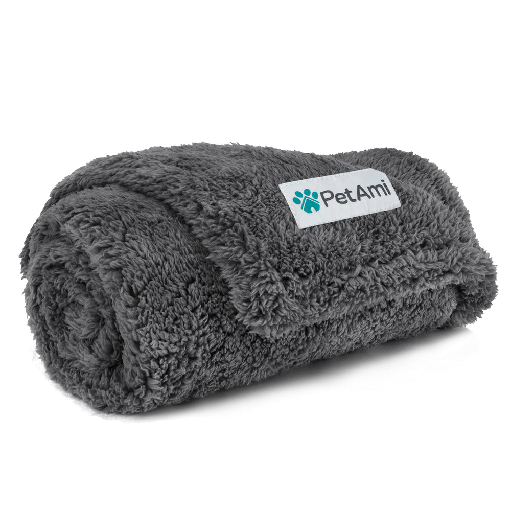 PetAmi fluffy waterproof blanket close-up shows plush sherpa for cozy naps.