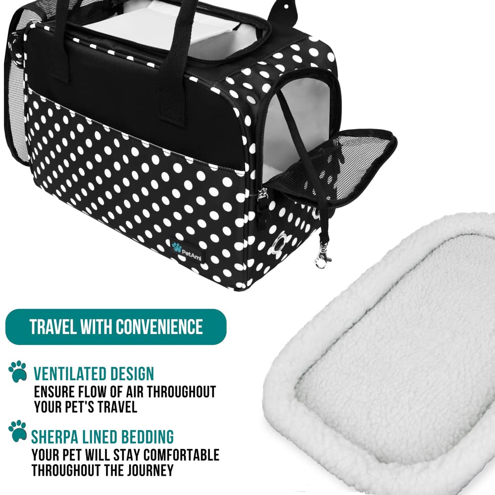 PetAmi front and back pockets store treats and essentials for quick access