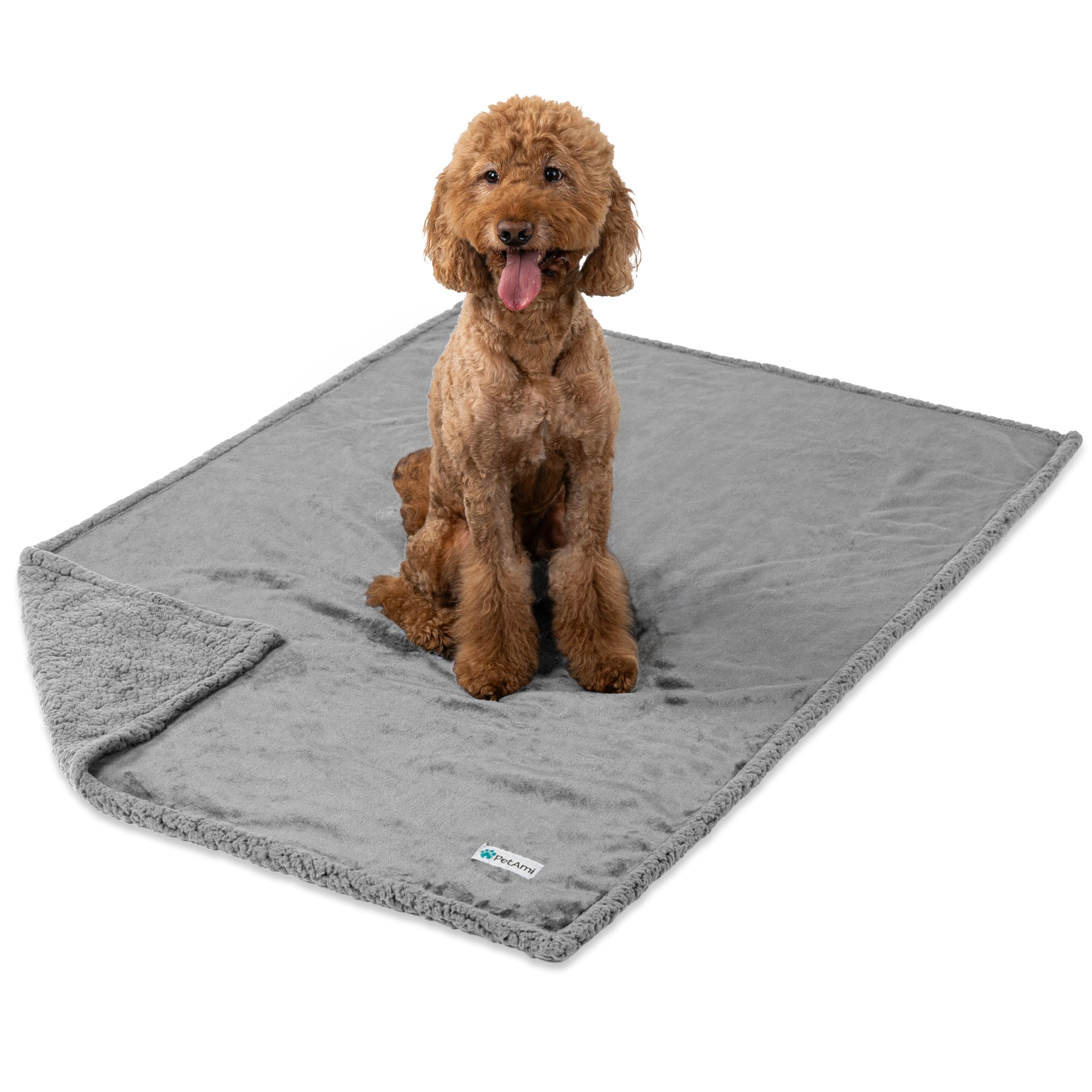 PetAmi queen-bed blanket sized for large lounging spaces.