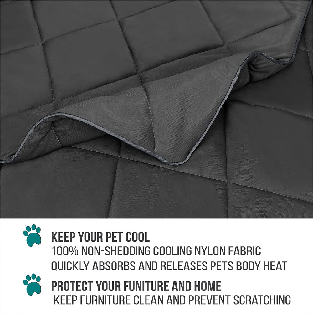 PetAmi reversible pet blanket grey sides visible for year-round versatility