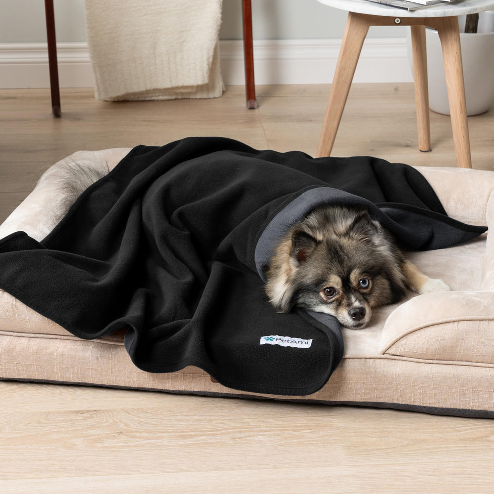PetAmi soft fleece blanket offers comfortable naps for pets.