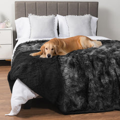 PetAmi waterproof dog blanket sherpa-faux-fur closeup for warmth and leak protection.